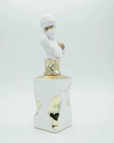 HER CONFESSION de LATTAFA — ST Scent & Textures